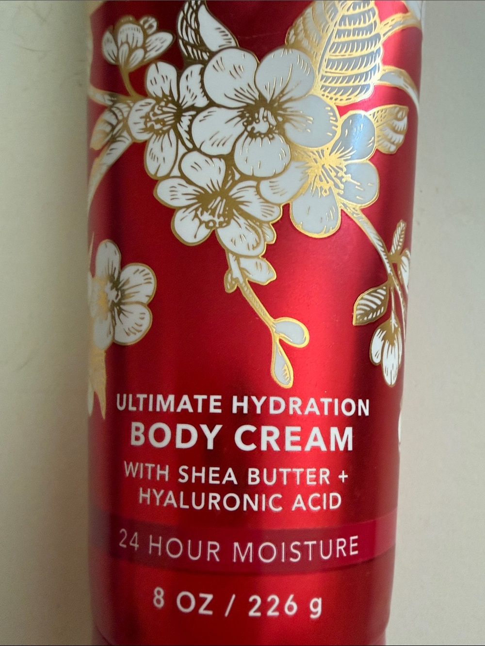 Bath & Body Works Japanese Cherry Blossom Body Cream - Red & Gold - Picture 5 of 5